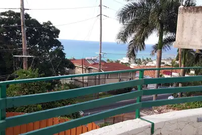 Image de 1 Bdr Apt #3 at Ramparts Near Sangster Airport