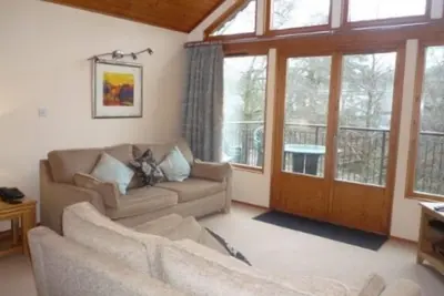 Keswick Bridge within walking distance of Keswick town centre and private parking
