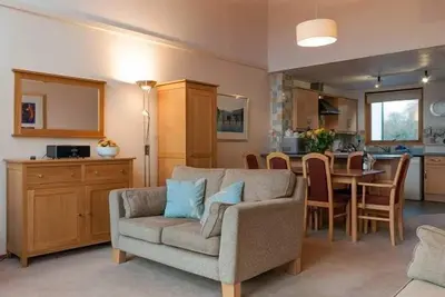 Keswick Bridge within walking distance of Keswick town centre and private parking