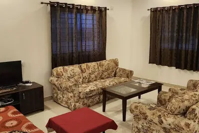 Image de Beautiful 3 Bedroom standalone house. Peaceful!