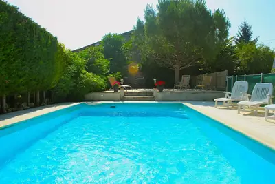 Image de Fabulous gite with pool, orchard and in village with bar, baker & shops