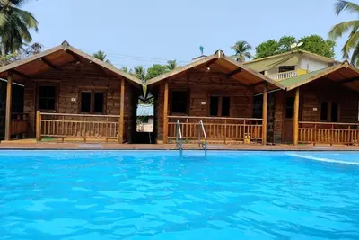 Image de Cozy wooden huts/cottages on edge of Arambol Beach