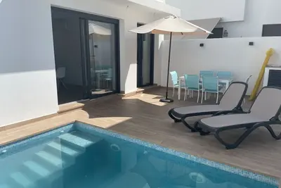 Image de Very modern vacation home for up to 6 people with private pool