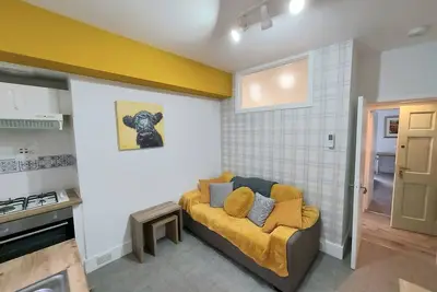 Image de Beautiful city centre flat in traditional building