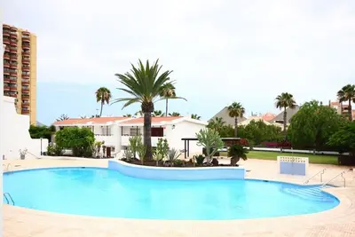 Image de Fabuleux Appartement de 2 Chambres Près de la Plage de Los Cristianos