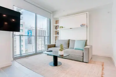 Image de Modern & newly built studio Pool|Gym|Restaurant|