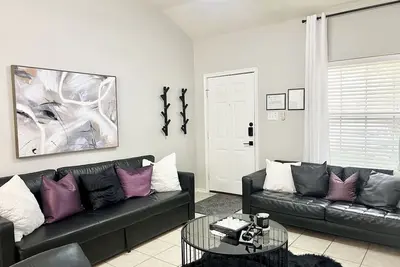 Image de Stylist home ~free 5 mins park & walk to At&T Stadium