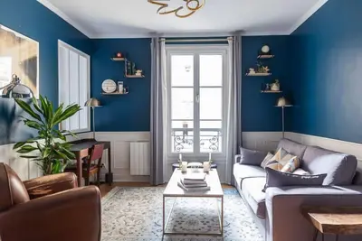 Image de Beau T2 refait à neuf proche Place du Trocadéro