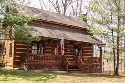 Image de Brown County Country Cabin Treehouse Campfire Getaway