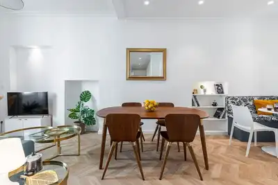 Image de Superbe 3 pieces - Zone Piétonne - A/C