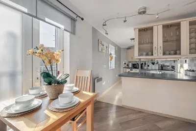 Image de de Luxe-Appartement-Salle de bain privée séparée