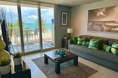 Image de Beachfront 2b/2b  Isla Verde  Marbella Oeste