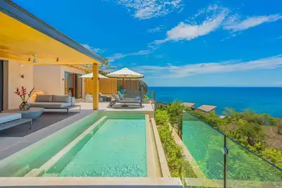 Image de 2-floor Iyari Villa with Sea View and Golf Cart
