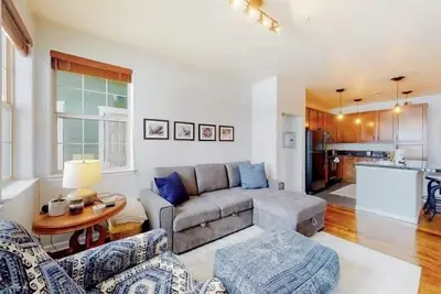 Image de Pristine and Inviting Mountain Condo Retreat