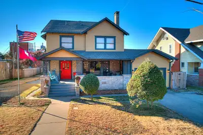 Image de Huge Historic Gem Steps From The University of Oklahoma