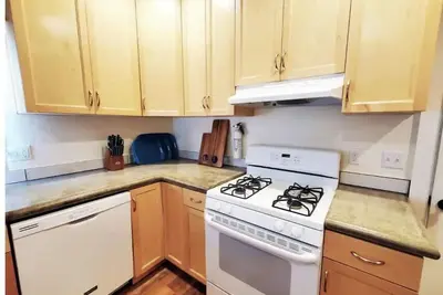 Image de Beautiful New 3 Bedroom Home with Garage.