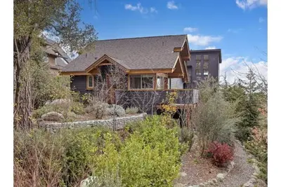 Image de Deer Haven Private Cottage with deck