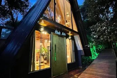 Image de Artic Chalet \/ Jacuzzi and Fireplace