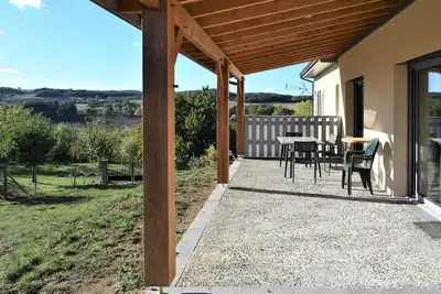 Image de Belle maison à Galan avec kitchenette