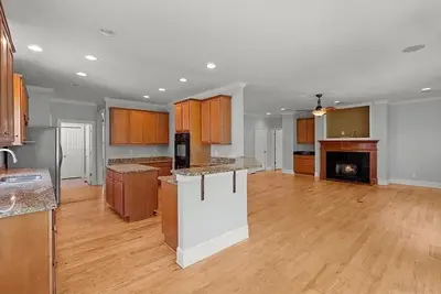 Image de Beautiful Home on the Water