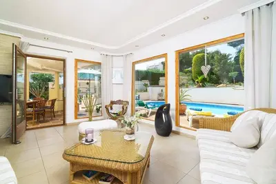 Image de Belle villa de luxe confortable avec piscine privée à Javea, Costa Blanca, Espagne pour 6 personnes