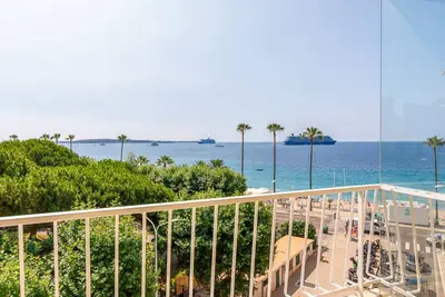 Image de Luxueux appartement-Vue mer exceptionnelle: Proche Palais desFestivals, Croisette