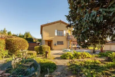 Image de Le Néflier by Interhome