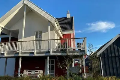 Image de Kapitänseck Greetsiel for 6 people with open gallery, sauna and balcony
