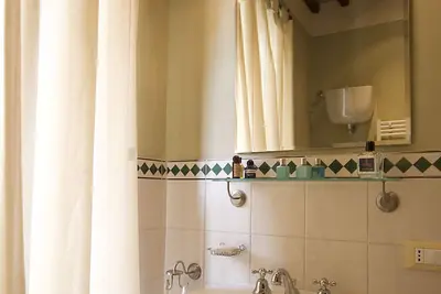 Image de Benozzo vacation apartment with garden and pool