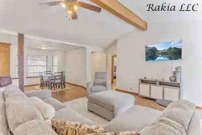 Image de This house is a 3 bedroom(s), 2 bathrooms, located in Edmond, Ok.