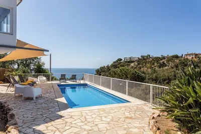 Image de Villa 'Casa Escorpión' avec piscine privée, Wi-Fi et climatisation.