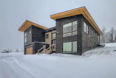 Image de The Summit - Mountain Modern Luxury Rental