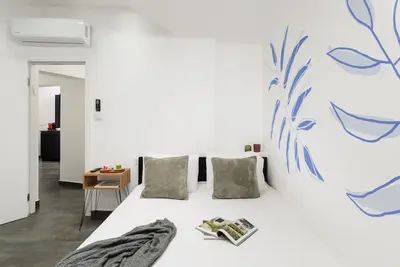 2 Bedroom Apt next to the beach and dizingov center