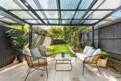 Image de Patio House: Moments from Marrickville Metro