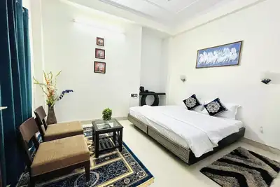 Image de Beautiful homestay with nature all around. 5 min from Taj Mahal!