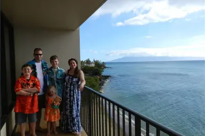 Image de 7 Condos available & 3 listings! Browser search is vrbo. com/992099 For Reviews#3