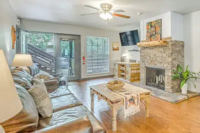 Image de Condo Near Midtown Ruidoso w/ Furnished Deck!