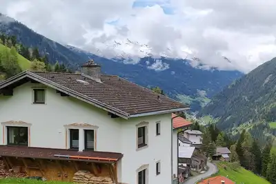 Image de Belle maison dans un endroit de rêve