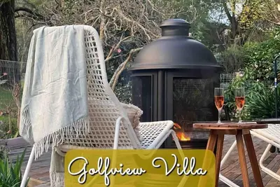 Image de Rest. Relax. Recharge at Golfview Villa