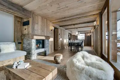 Image de Appartement 4 chambres à Tignes le Lac, proche des pistes, cheminée, parking couvert