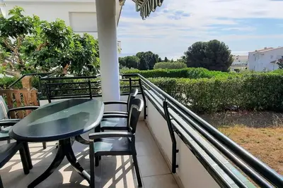 Image de Appartement calme avec terrasse et jardin proche de la plage