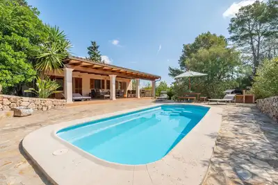 Maison de campagne \"Biniali\" avec piscine privée et Wi-Fi