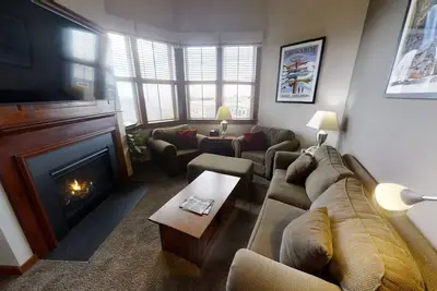 Image de Allegheny Springs #428 - Epic views await you  in this open and airy 2 bedroom by RedAwning