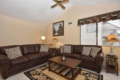 Image de Seven Springs 1 Bedroom Premium Condo, Ski In/Ski Out by RedAwning