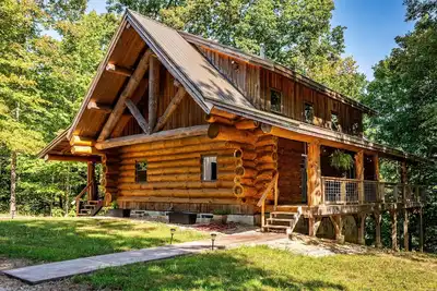 Image de 3br, 3ba log cabin