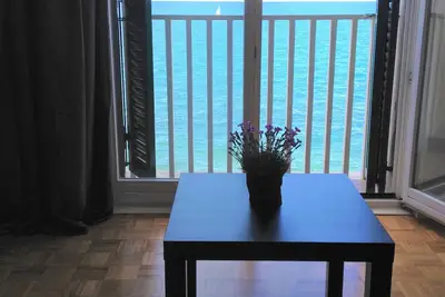 Image de Direct On The Sea - Beach Private Apartment