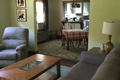 Image de Lucy’s House Single Family Bungalow