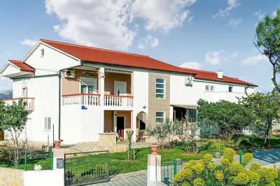 Image de Bel appartement de 2 chambres à Vrsi