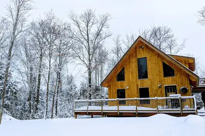 Image de Peaceful Forest Chalet