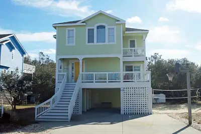 Image de Os760a- Oceanside Home, 5 bedrooms, 4. 5 baths, pool, and hot tub!